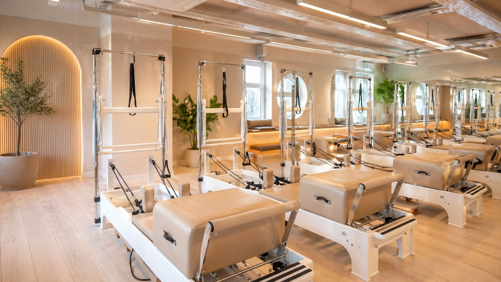 Bodylumina Pilates reformeri.