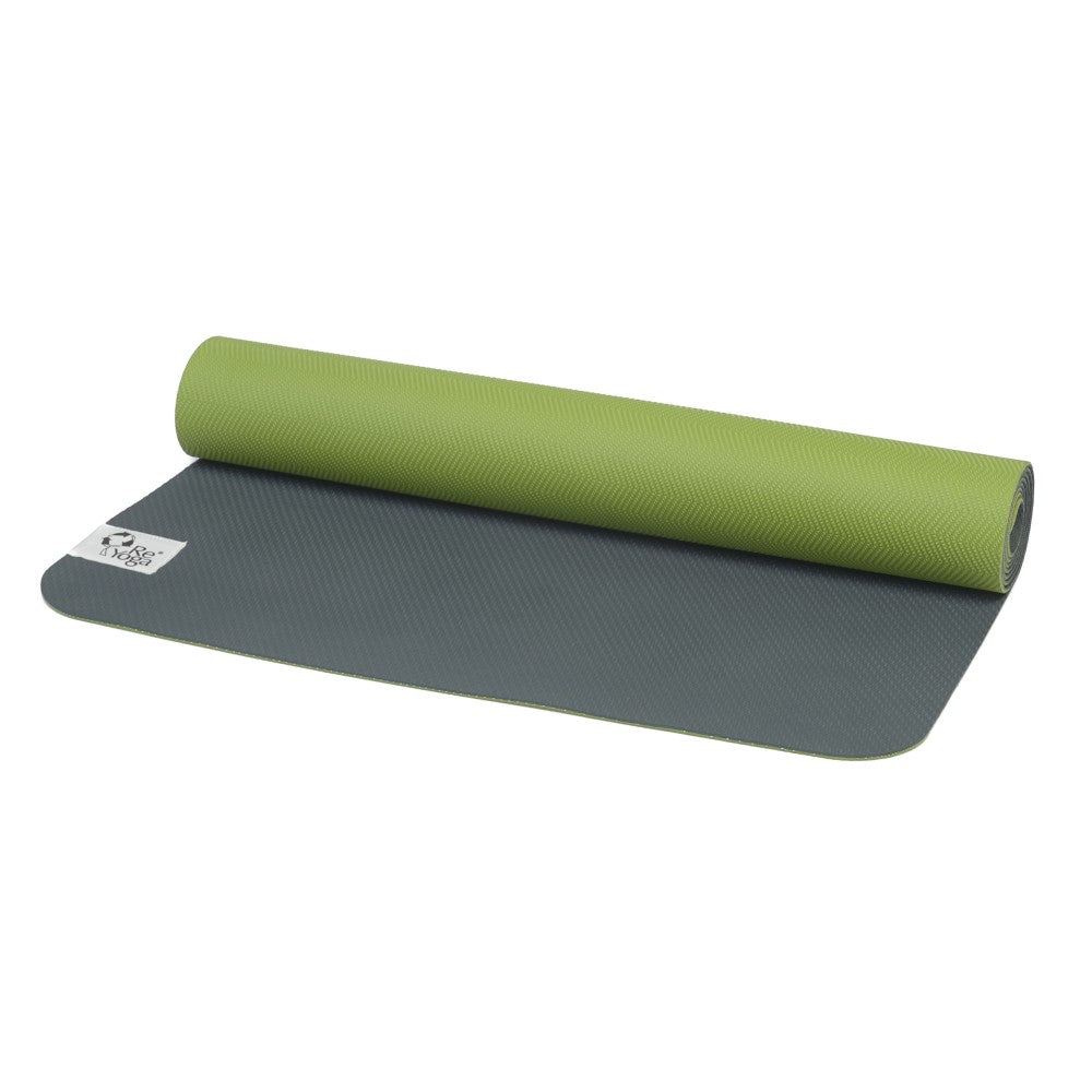 Detalj debljine 3 mm na Free Light ekološkoj yoga prostirci Bodylumina