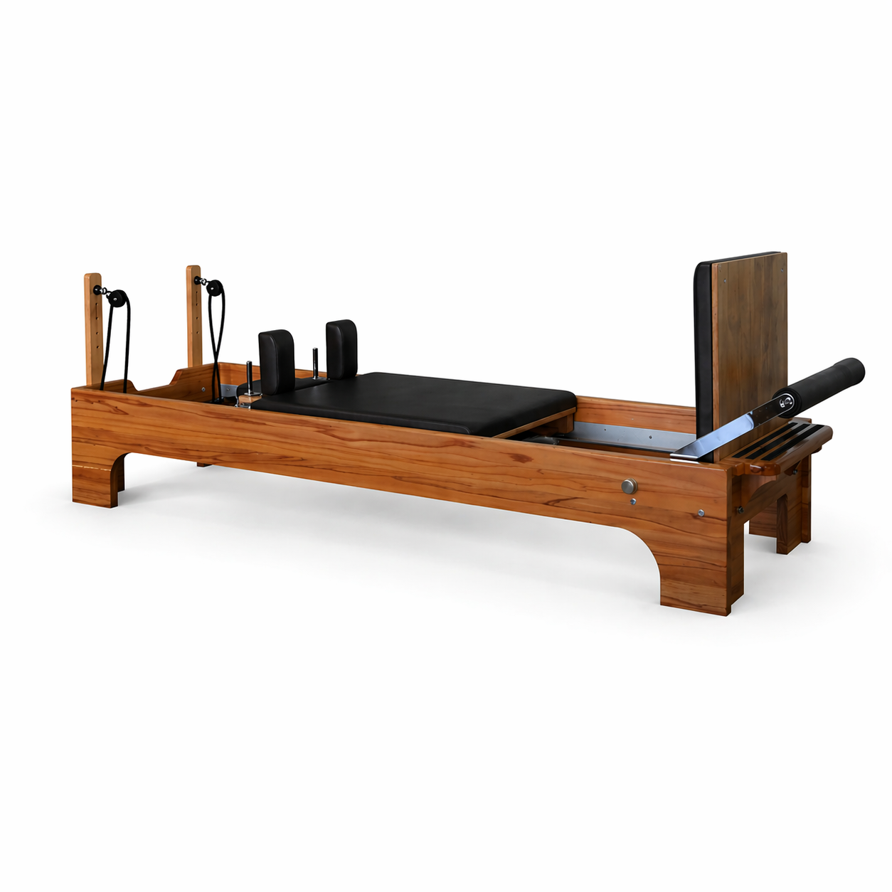 Bodylumina Premium Diamond drveni pilates reformer s crnom kliznom platformom, podesivim trakama, naslonima za ramena i footbar osloncem, profesionalna pilates sprava za reformer trening, jačanje core mišića, istezanje, stabilnost i oblikovanje tijela kod kuće ili u studiju.